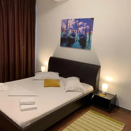 Apartment Catalina Summerland Mamaia