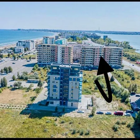Catalina Summerland Apartment