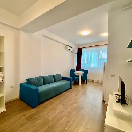 Catalina Summerland Apartment *