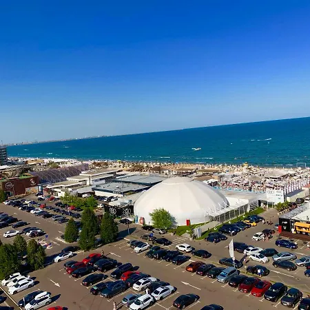 Catalina Summerland Apartment Mamaia